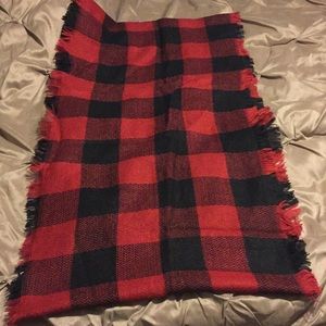 Buffalo plaid Infiniti scarf